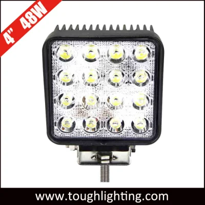 Epistar トラクター用 4.5 インチ 48W 3200lm 高輝度スクエア LED ワークライト